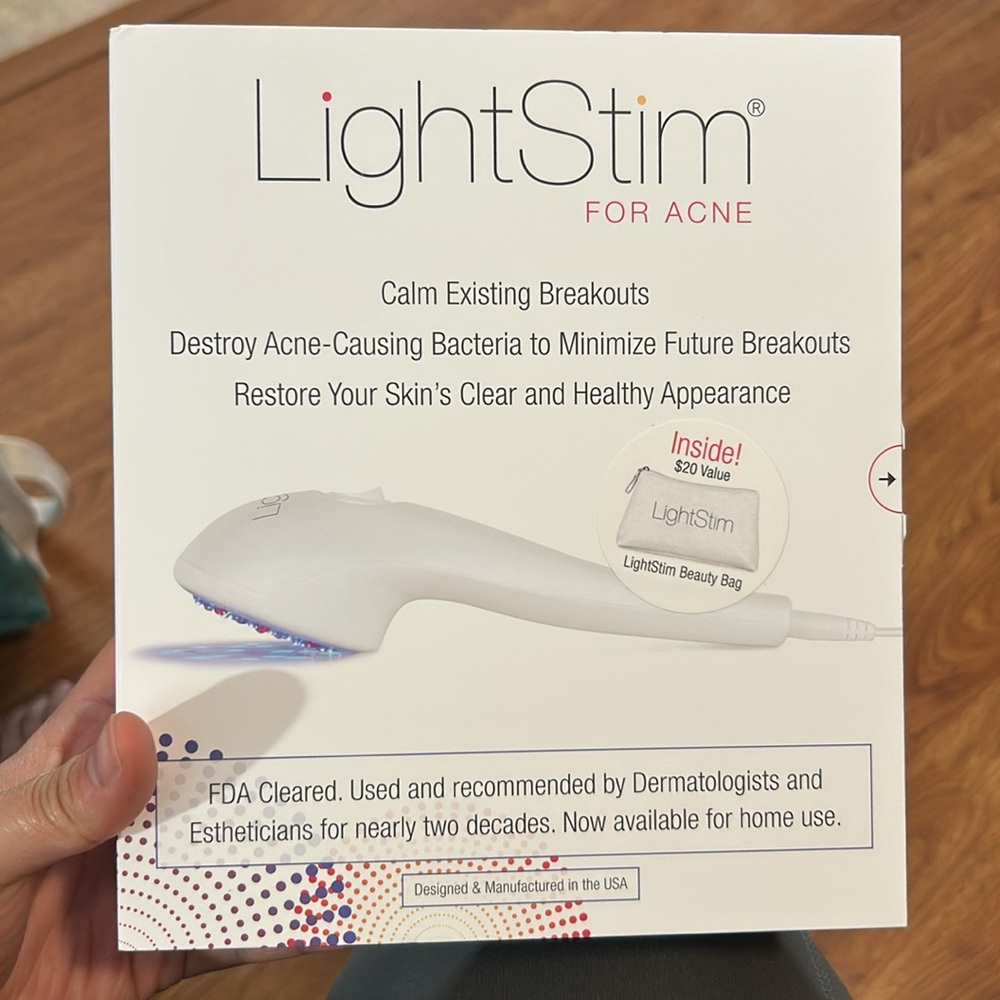 LightStim for acne